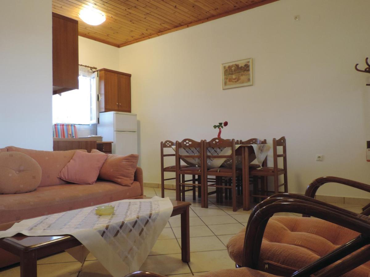 Apartments Peli-Maria Agios Stefanos Avliotes  Exterior foto